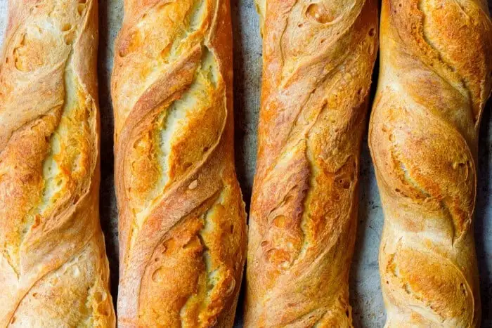 The Role of Glútem in Baking: Understanding, Working with, and Appreciating Gluten